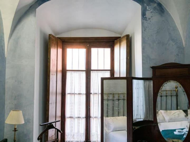 Historic House In The City Center Sevilla Dış mekan fotoğraf